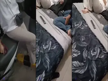 2 Ukhti Hijab Cantik Pasrah Goyang Kasur Hotel poster