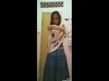 Dokumentasi Gadis Cantik Live Kasur Mickey Mouse poster