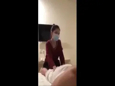 Gadis Pelayan Hotel Cantik Pasrah Goyang Kasur poster