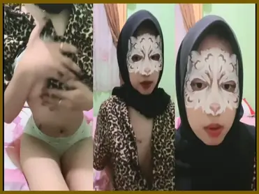 Live Hot Janda Muda Hijab Daster Motif Loreng poster