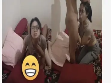 Punya Temen Cewek Yang Sangea Bebas Makai poster